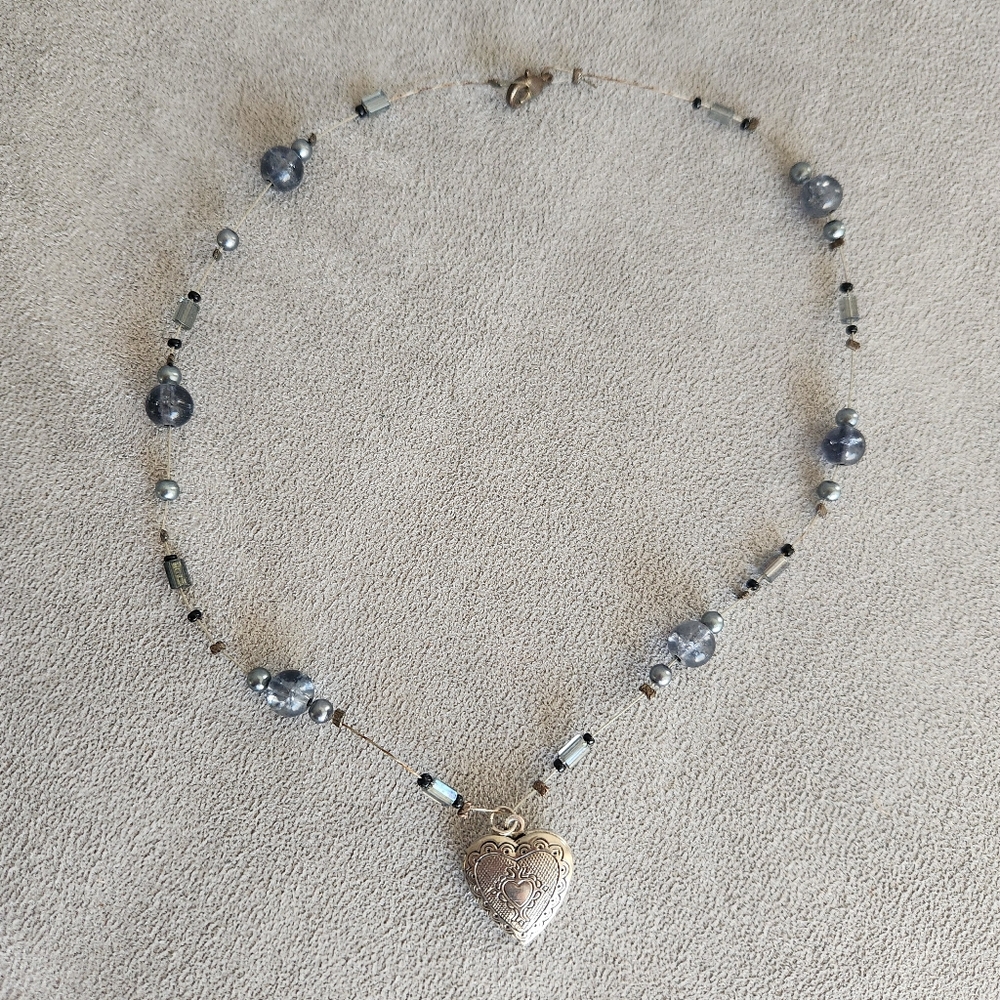 Floating Freshwater necklace clear locket heart silver tone beaded dainty choker